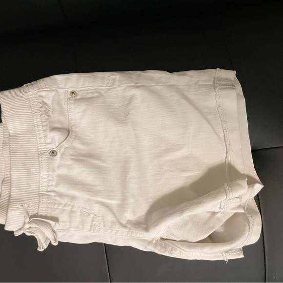 Justice girl white shorts!